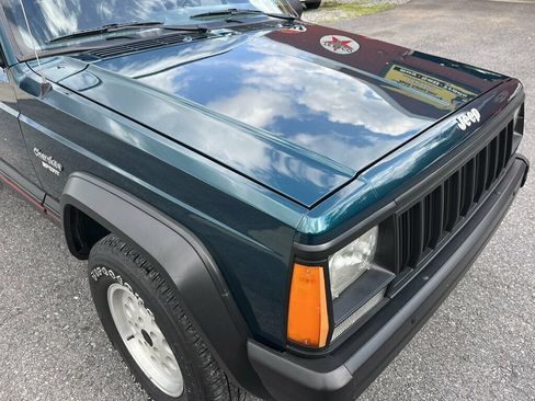 Used 1995 Jeep Cherokee Sport AWD/4WD image 10