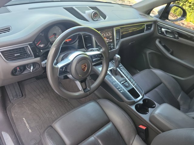 Used 2017 Porsche Macan S w/ Premium Package Plus AWD/4WD image 10
