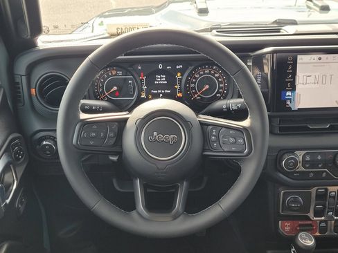 New 2026 Jeep Gladiator Mojave AWD/4WD image 10
