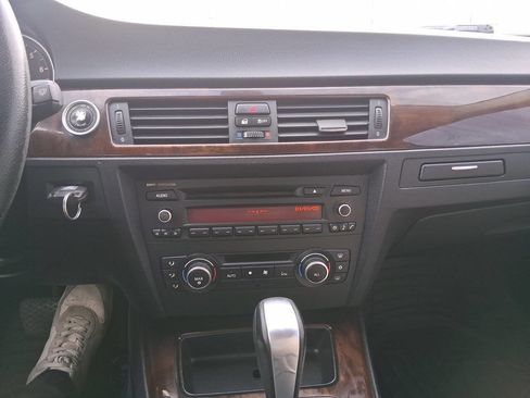 Used 2011 BMW 328i Sedan image 11