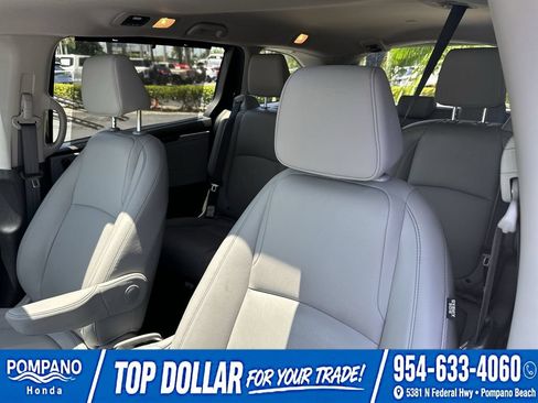 Used 2024 Honda Odyssey EX-L image 22