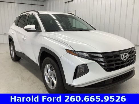 Used 2022 Hyundai Tucson SEL image 1