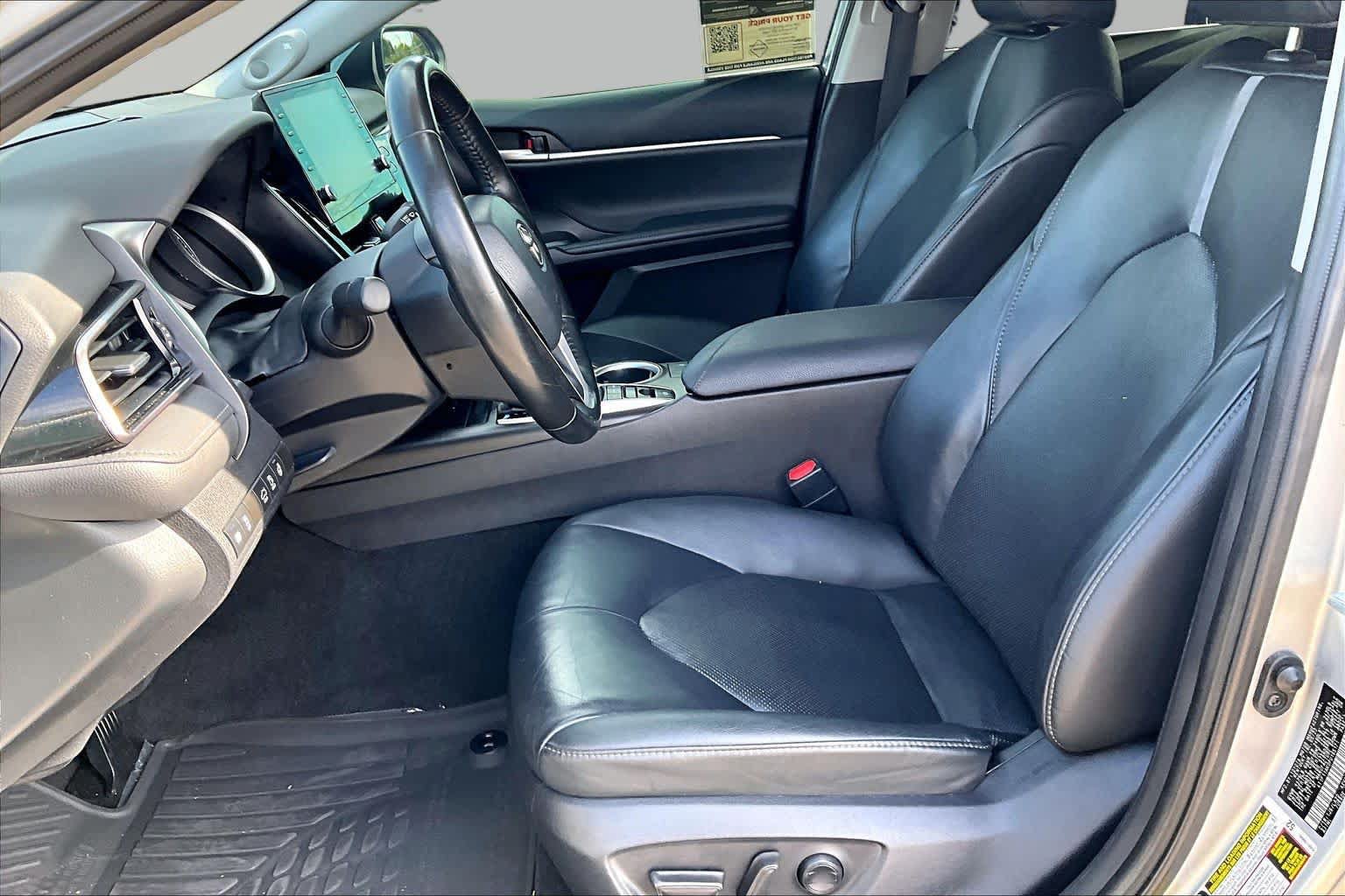 Certified 2023 Toyota Camry XLE w/ Navigation Package FWD image 7