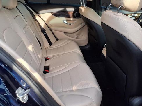 Used 2018 Mercedes-Benz C 300 Sedan image 8