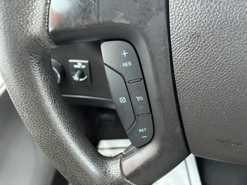 Used 2016 GMC Savana 2500 RWD image 19