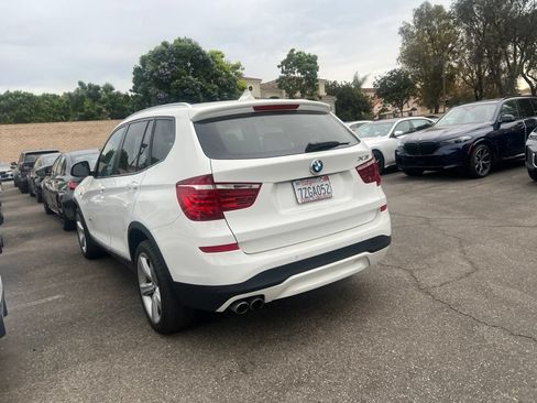 Used 2017 BMW X3 sDrive28i RWD image 4
