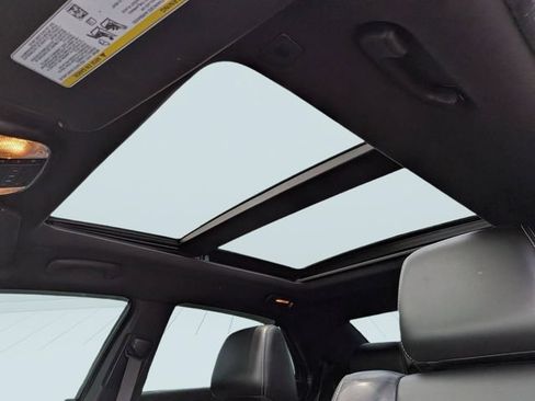 Used 2023 Chrysler 300 S RWD image 19
