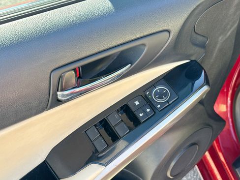 Used 2015 Lexus IS 250 image 22