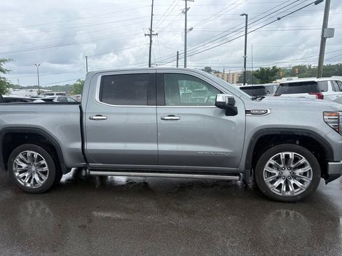 Used 2024 GMC Sierra 1500 Denali w/ Denali Reserve Package AWD/4WD image 7