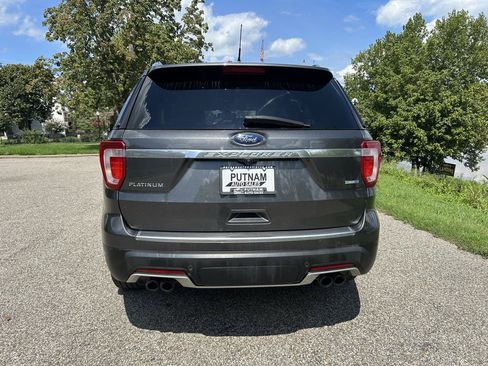 Used 2018 Ford Explorer Platinum AWD/4WD image 5