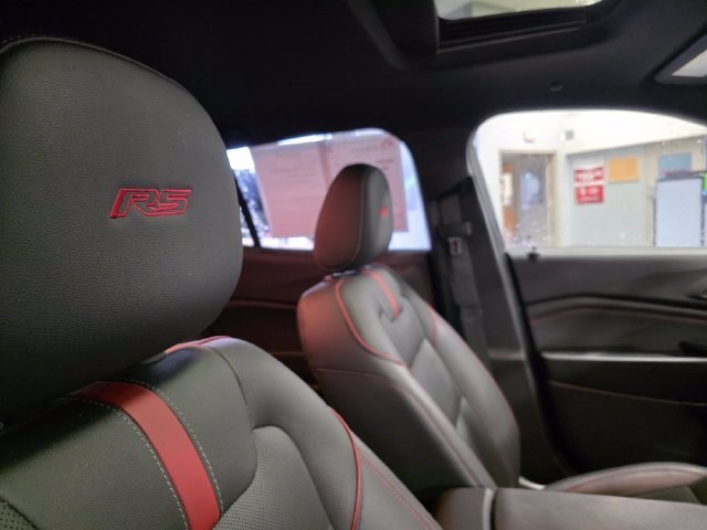 Used 2024 Chevrolet Trax RS w/ Sunroof Package FWD image 18