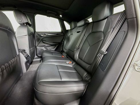New 2026 Porsche Macan S image 23