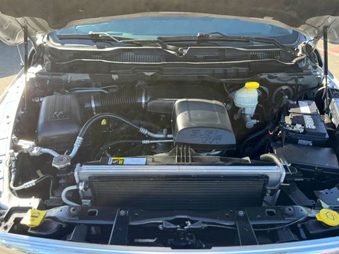 Used 2017 RAM 1500 Classic SLT image 15