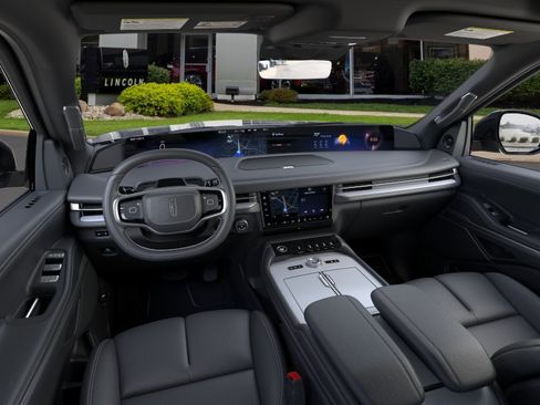 New 2026 Lincoln Navigator Reserve AWD/4WD image 9