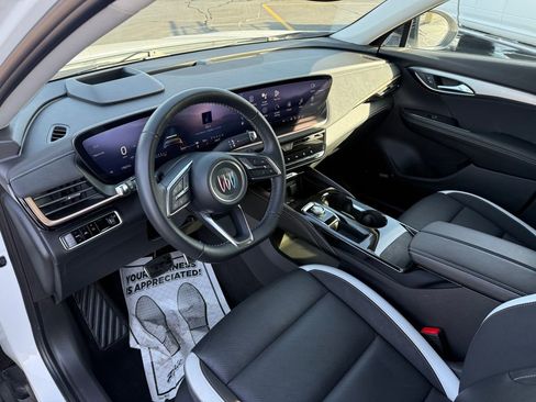 Used 2024 Buick Envision Sport Touring image 11