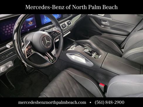 Certified 2025 Mercedes-Benz Maybach GLS 600 4MATIC image 10