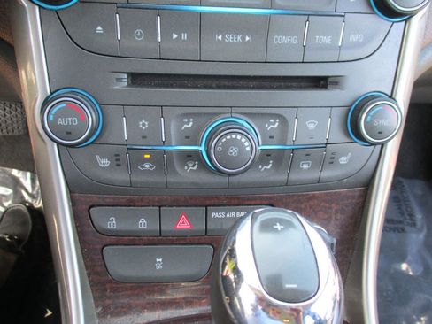 Used 2013 Chevrolet Malibu LTZ FWD image 8