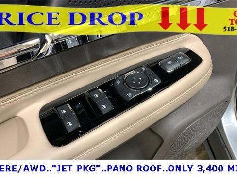 Used 2024 Lincoln Corsair AWD w/ Equipment Group 101A image 28