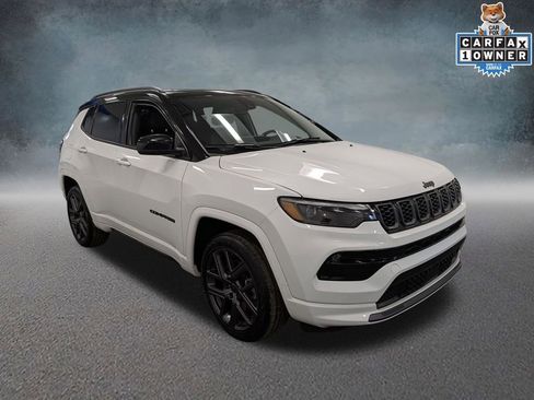 Used 2025 Jeep Compass Limited w/ High Altitude Package AWD/4WD image 3