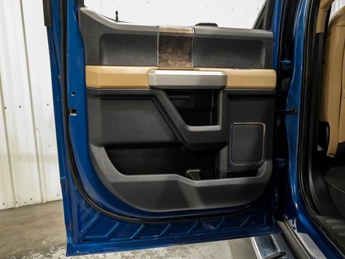 Used 2022 Ford F250 Lariat w/ Chrome Package image 46