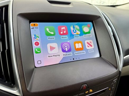 Certified 2019 Ford Edge Titanium w/ Cold Weather Package image 25