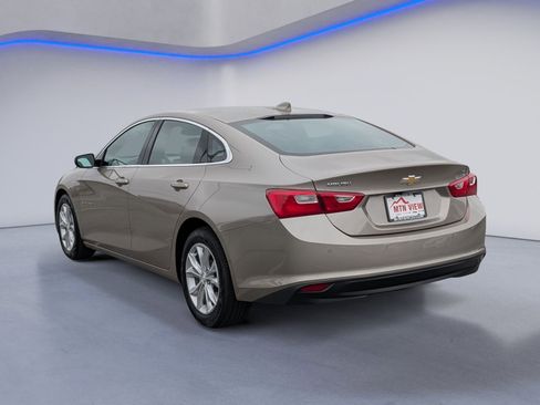 Used 2025 Chevrolet Malibu LT image 7