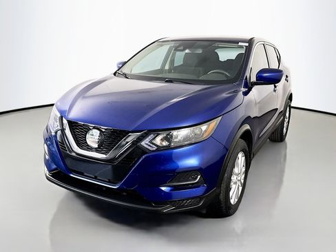 Used 2020 Nissan Rogue Sport S w/ Appearance Package FWD image 4