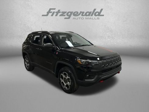 Used 2022 Jeep Compass Trailhawk w/ Trailhawk Elite Group AWD/4WD image 7