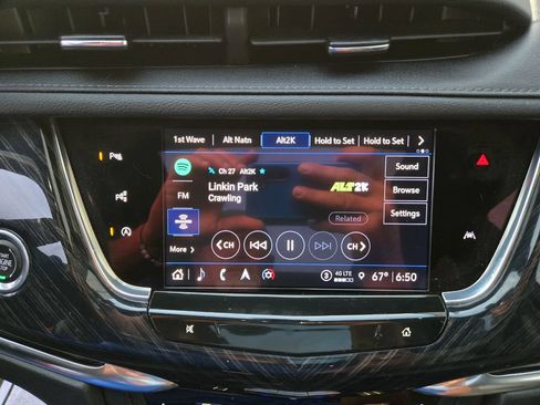 Certified 2024 Cadillac XT6 Premium Luxury w/ Technology Package AWD/4WD image 24