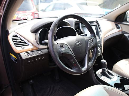 Used 2015 Hyundai Santa Fe GLS w/ Option Group 03 AWD/4WD image 10