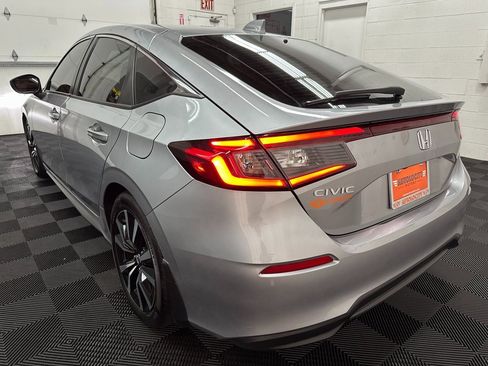 Used 2024 Honda Civic EX-L image 8