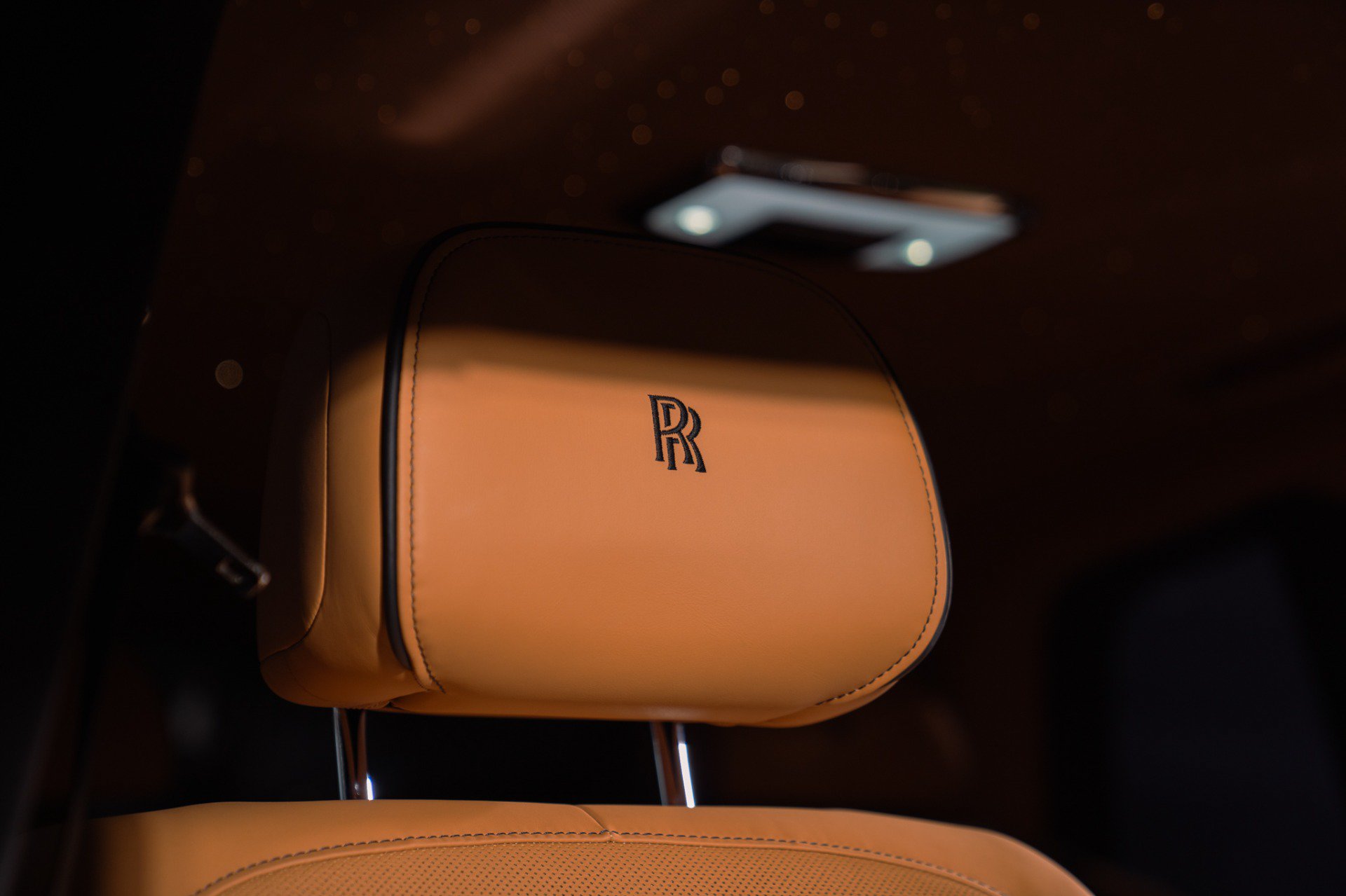Used 2021 Rolls-Royce Cullinan Black Badge AWD/4WD image 30