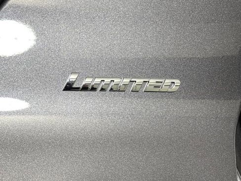 Used 2023 Toyota 4Runner Limited image 18