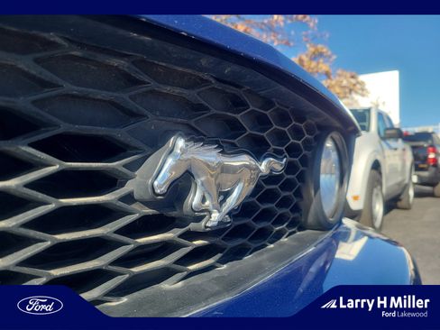 Used 2006 Ford Mustang GT Premium image 23