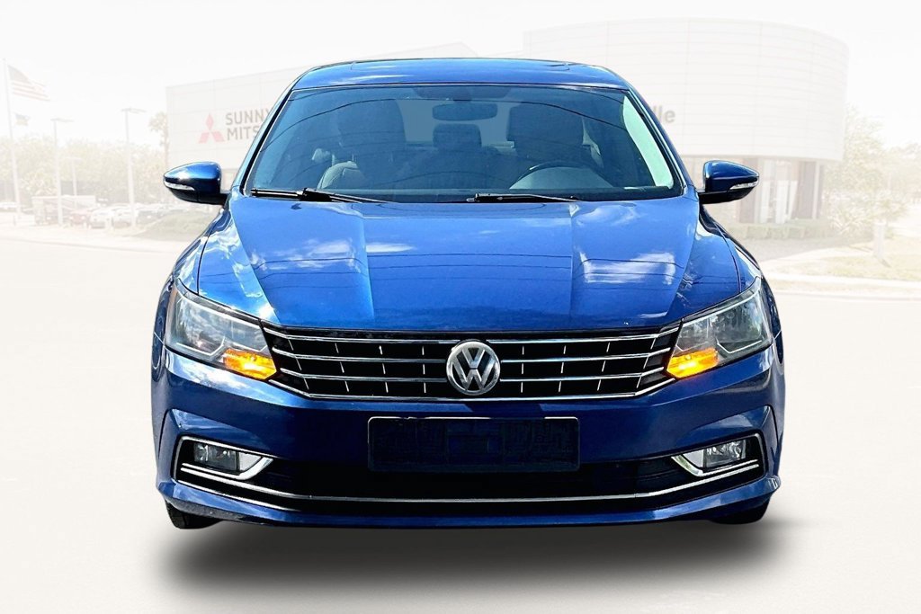 Used 2016 Volkswagen Passat 1.8T SE FWD image 2