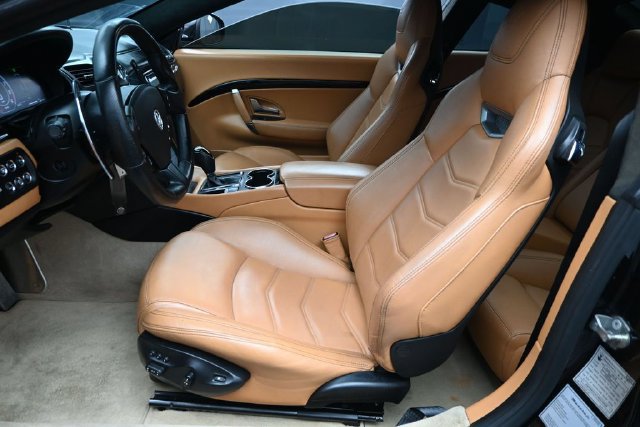 Used 2017 Maserati GranTurismo Sport RWD image 18