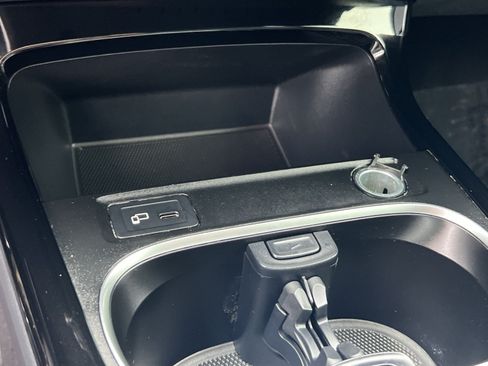Used 2020 Mercedes-Benz CLA 250 4MATIC image 30