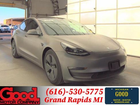 Used 2021 Tesla Model 3 Long Range image 1