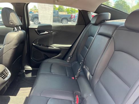 Used 2022 Chevrolet Malibu Premier FWD image 8
