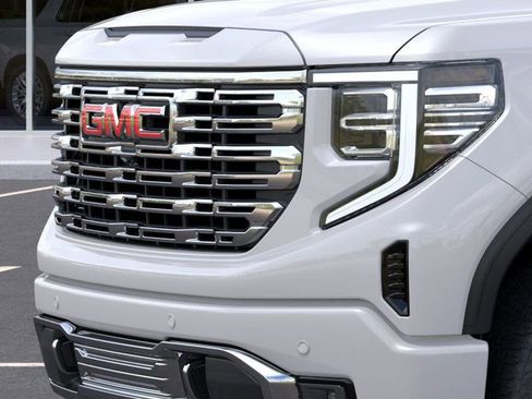 New 2025 GMC Sierra 1500 Denali w/ Technology Package image 13
