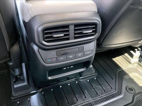 Used 2024 Honda Pilot EX-L image 28