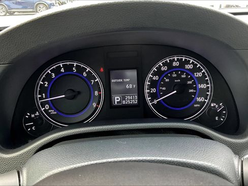 Used 2015 INFINITI Q40 AWD w/ Navigation Package image 13