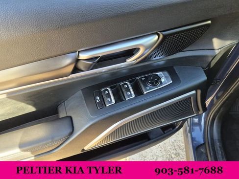 Certified 2025 Kia Telluride S image 26