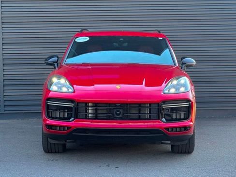 Used 2023 Porsche Cayenne Turbo S AWD/4WD image 10