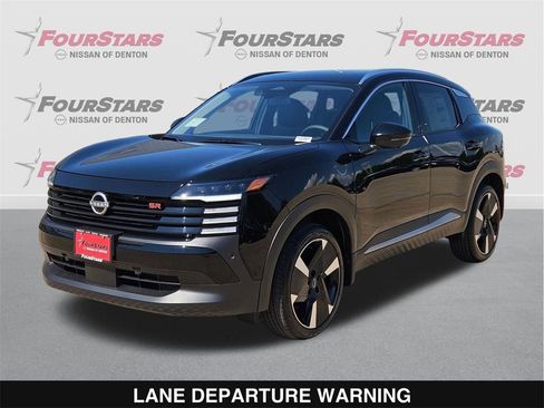 New 2026 Nissan Kicks SR w/ SR Premium Package image 9