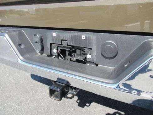 Certified 2024 Chevrolet Silverado 1500 LT AWD/4WD image 30