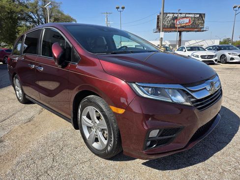 Used 2018 Honda Odyssey EX-L image 3