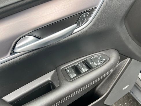 Used 2023 Cadillac XT5 Luxury image 11