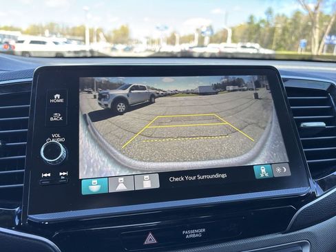 Used 2024 Honda Ridgeline Sport image 23