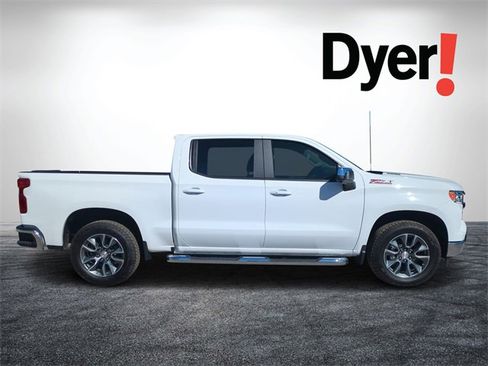 New 2026 Chevrolet Silverado 1500 LT image 2